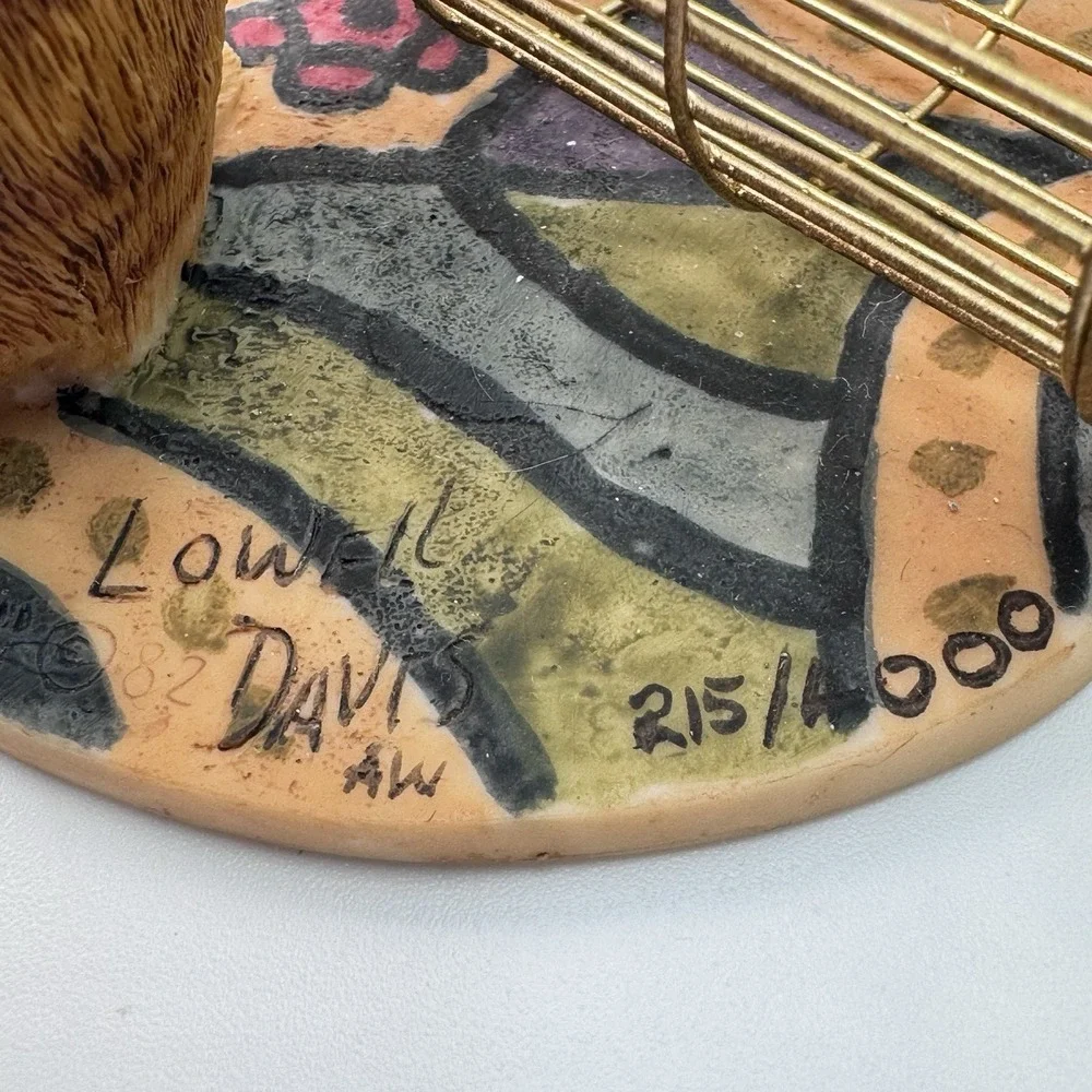 Lowell Davis 